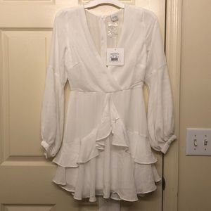 White long sleeve dress